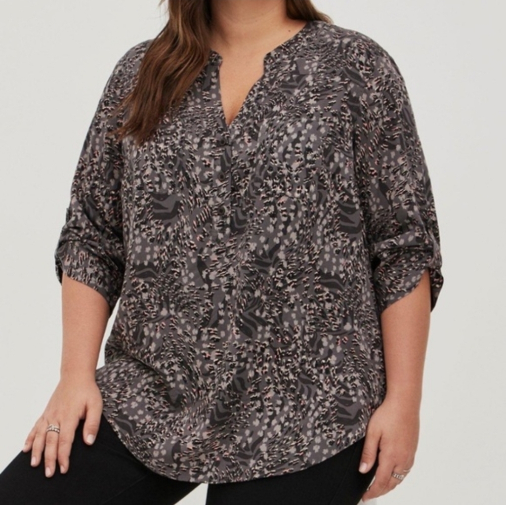 Torrid - Harper Rayon Twill Pullover 3/4 Sleeve Blouse